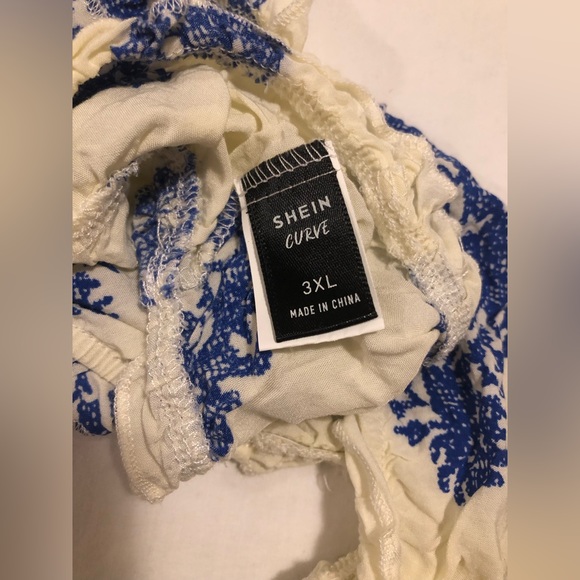 SheIn Curve leaf print, tie top with flowy pants, 3X - Picture 5 of 12